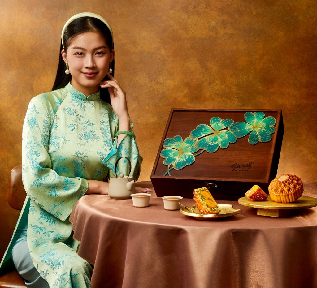 Hộp đặt biệt - Bánh trung thu GIVRAL GIVRAL 2025 - chiết khấu cao TP HCM
